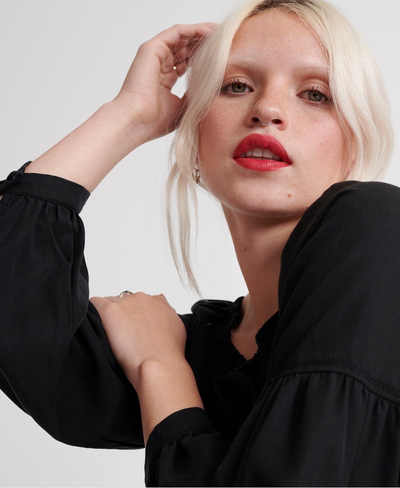 arizona peek a boo jurk in zwart
