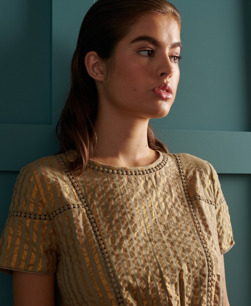 limited edition dry metallic midi-jurk in goud metallic