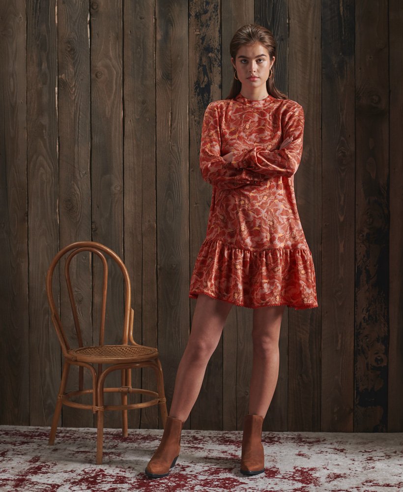 limited edition dry printed zijden jurk met rode bloemenprint