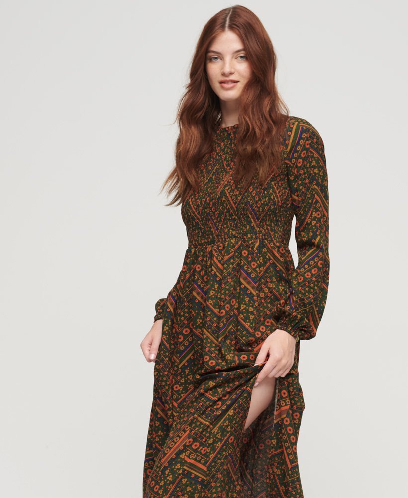 bedrukte maxi-jurk met smockwerk en chevronbloemenprint