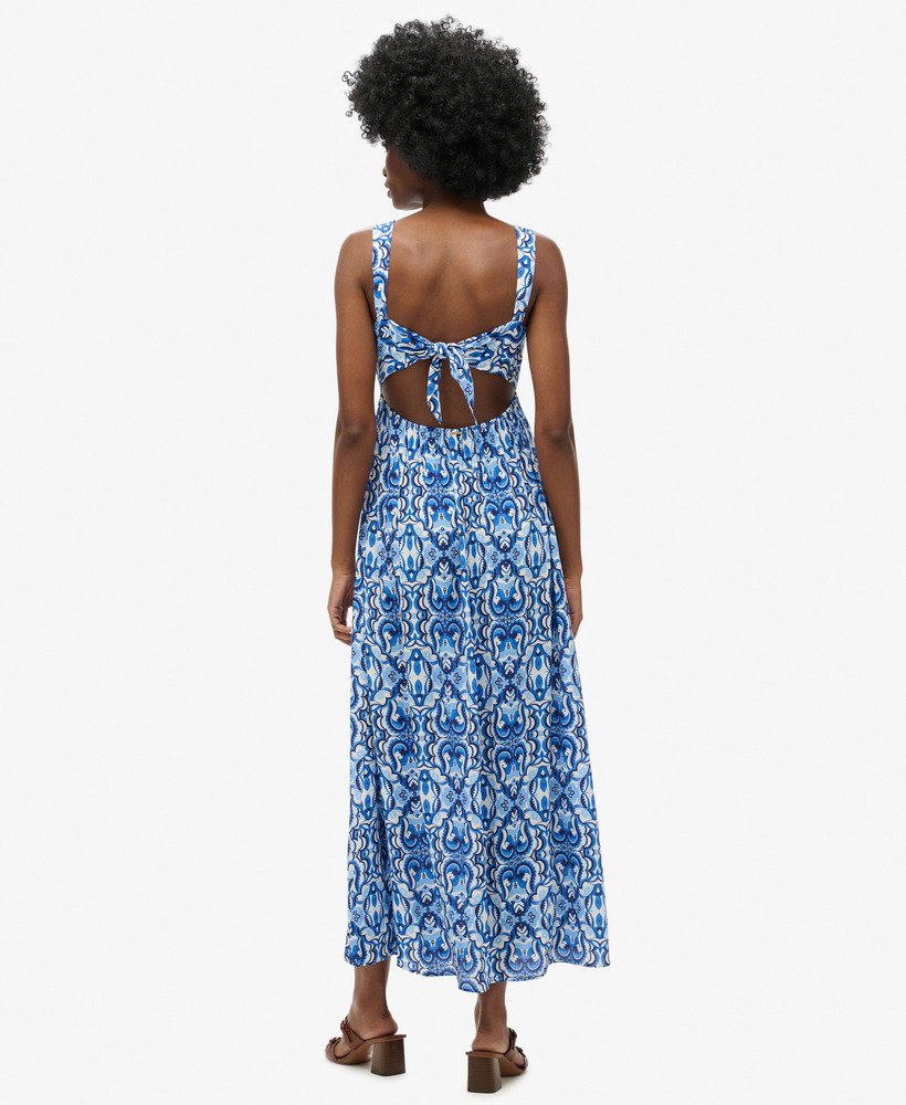 maxi-jurk met strik op de rug in tegelprint blauw