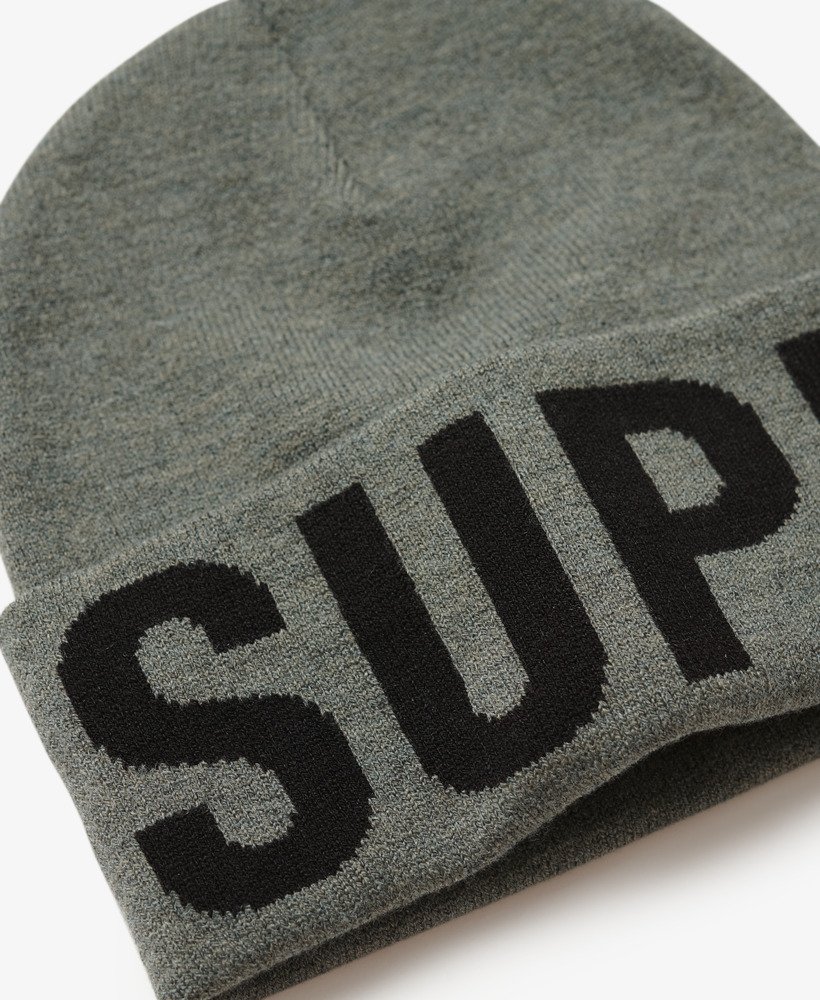 gebreide muts met merklogo in rock grey marl.