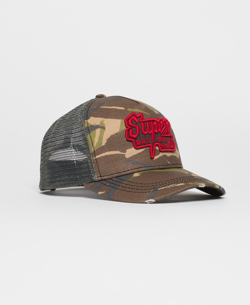 dirt road trucker cap in para camo