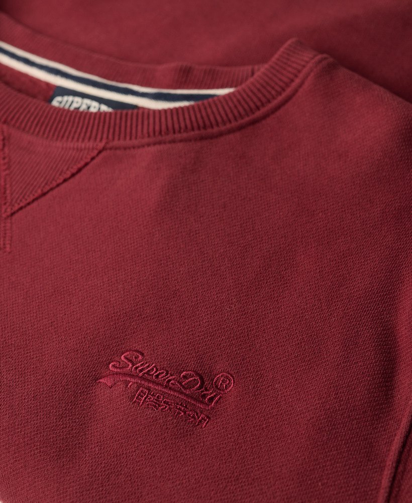 essential logo crew sweatshirt in rich burgundy