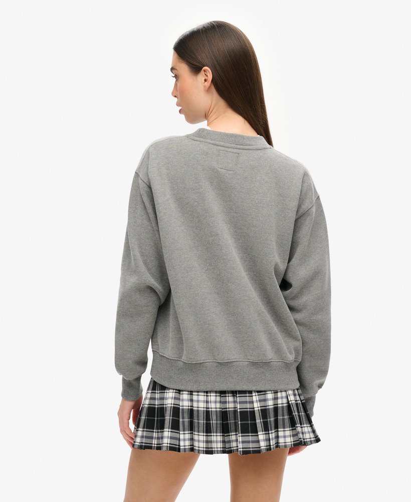 luxe metallic logo sweatshirt in een rijke antracietgrijze kleur.