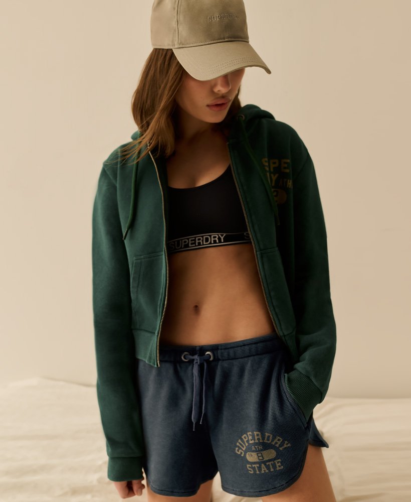 athletic essentials crop zip hoodie in donker dennengroen