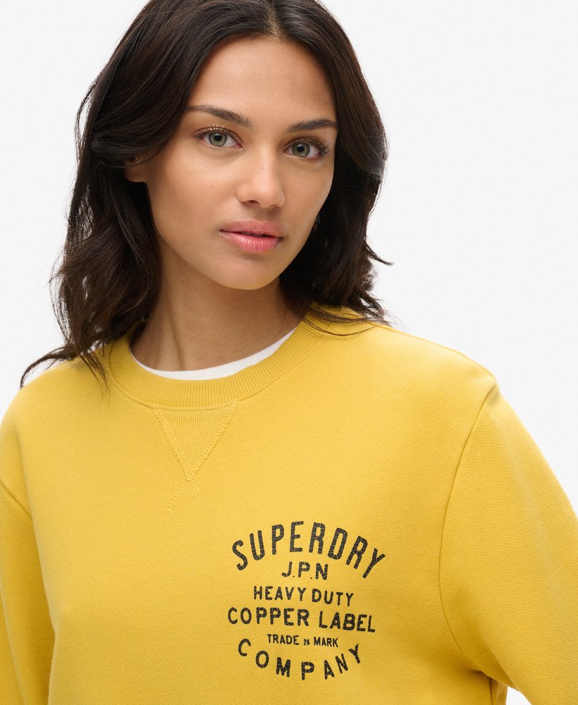 oversized copper label graphic crew sweatshirt in pigmentgeel