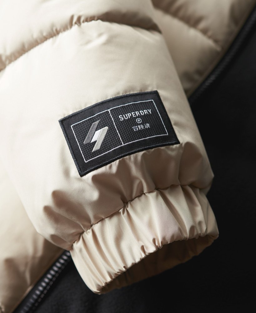 gewatteerde sportjas met capuchon in pelican beige