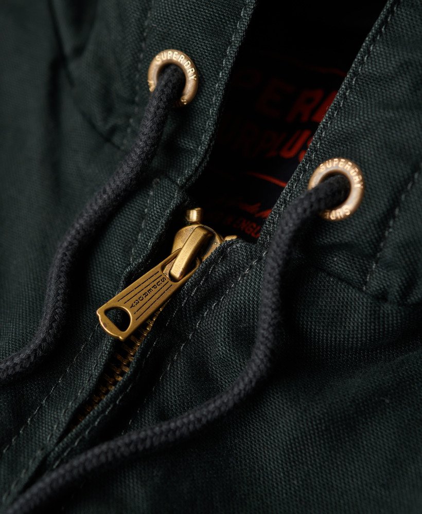 overgebleven bomberjack met capuchon in jet set green