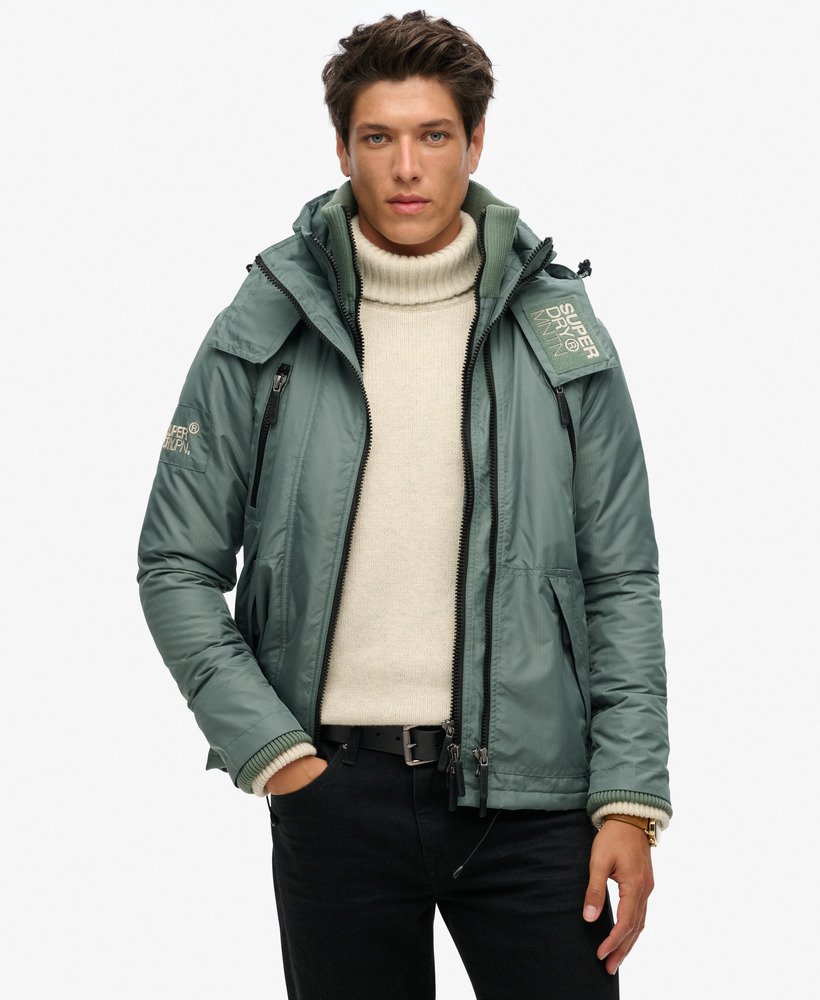 hooded mountain sd windbreaker jacket in laurel khaki