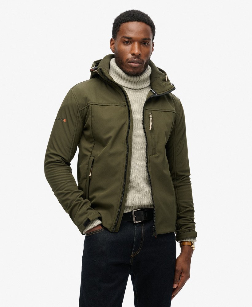 softshell trekkersjas met capuchon in legergroen kaki