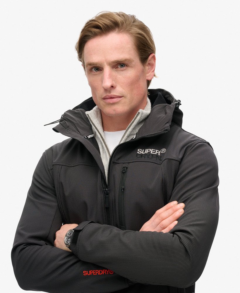 capuchonjack van ripstop softshell in zwart