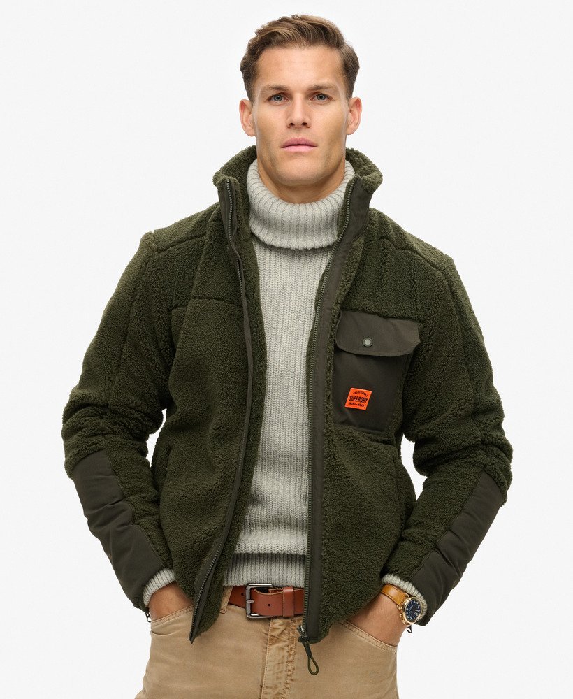 expedition borg hybrid jacket in olijfgroen afkomstig uit overtollige goederen.