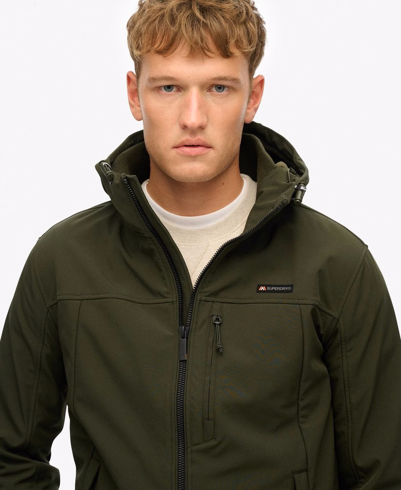 Softshell trekkersjas met capuchon
