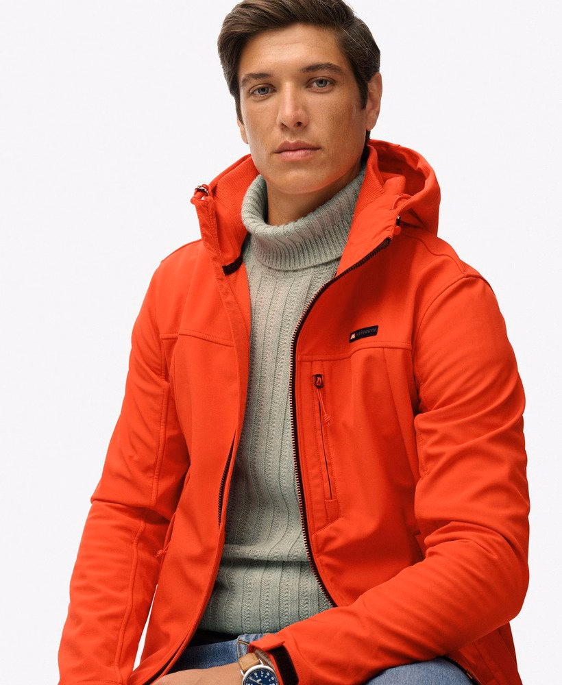 Softshell trekkersjas met capuchon