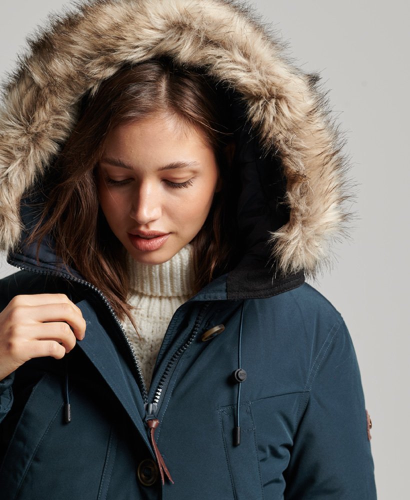 parka met capuchon en imitatiebont in marineblauw