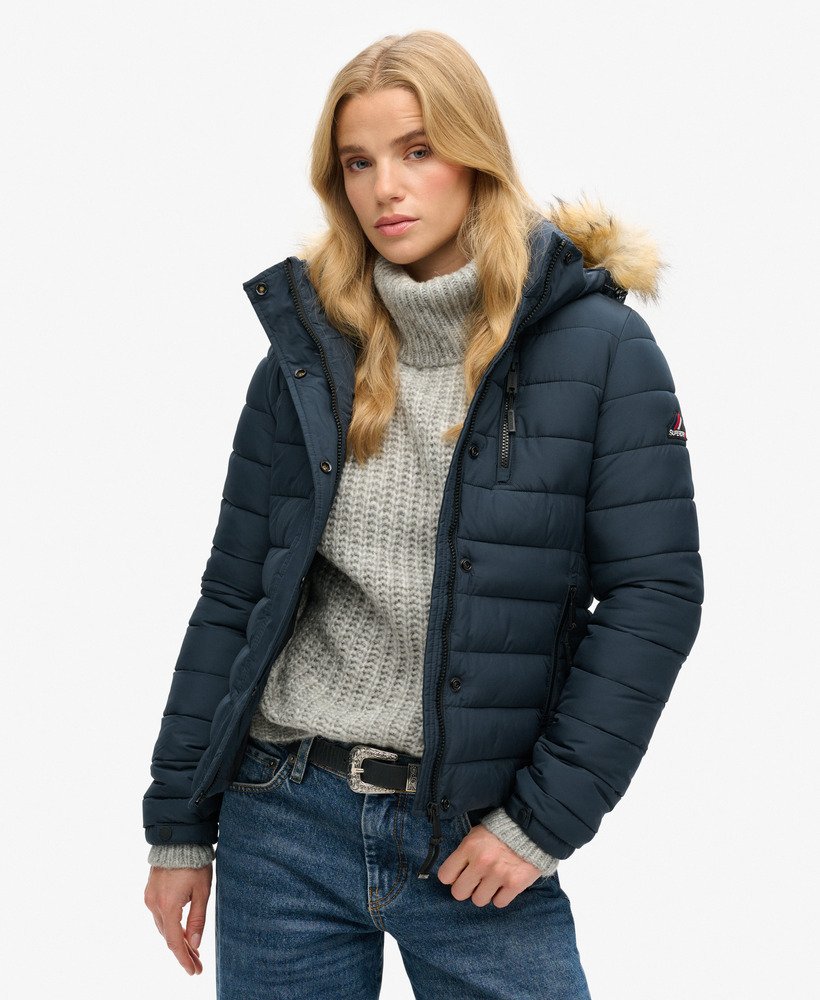 klassieke fuji-jas van imitatiebont in eclipse navy.