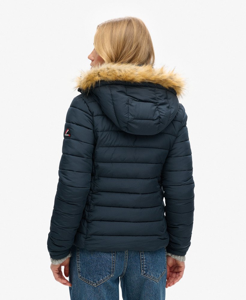klassieke fuji-jas van imitatiebont in eclipse navy.