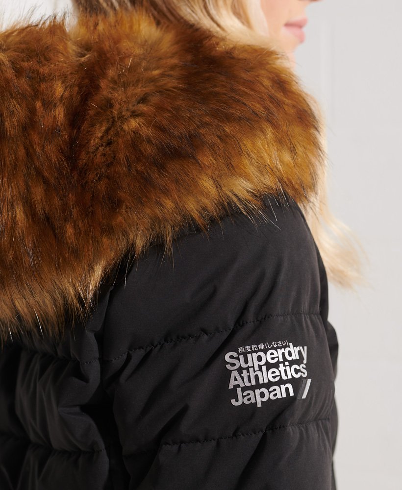 arctic tall puffer coat in black