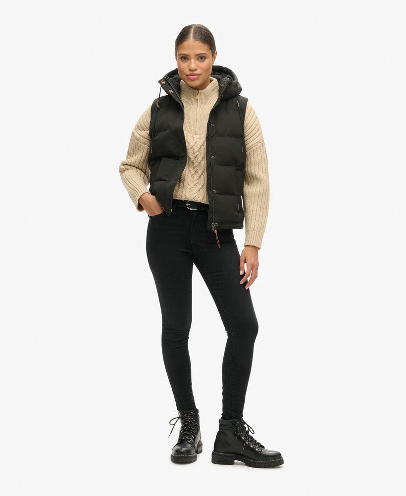 everest gewatteerd vest met capuchon in zwart