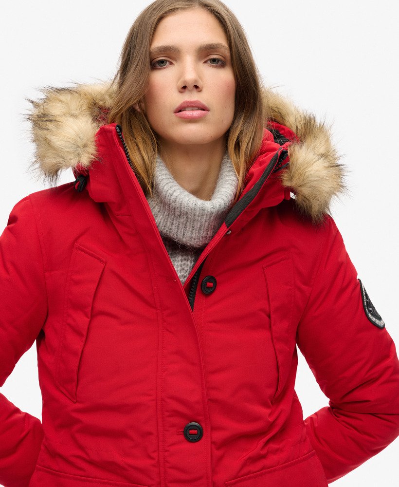 everest parka met capuchon van imitatiebont in dieprood