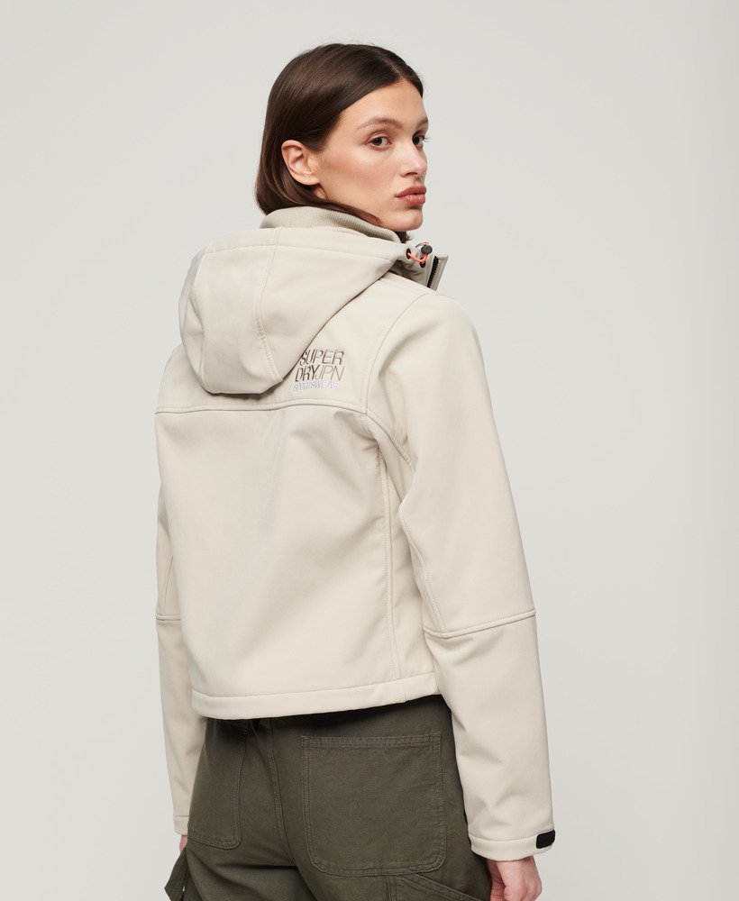 softshell trekkersjack met capuchon in chateau gray