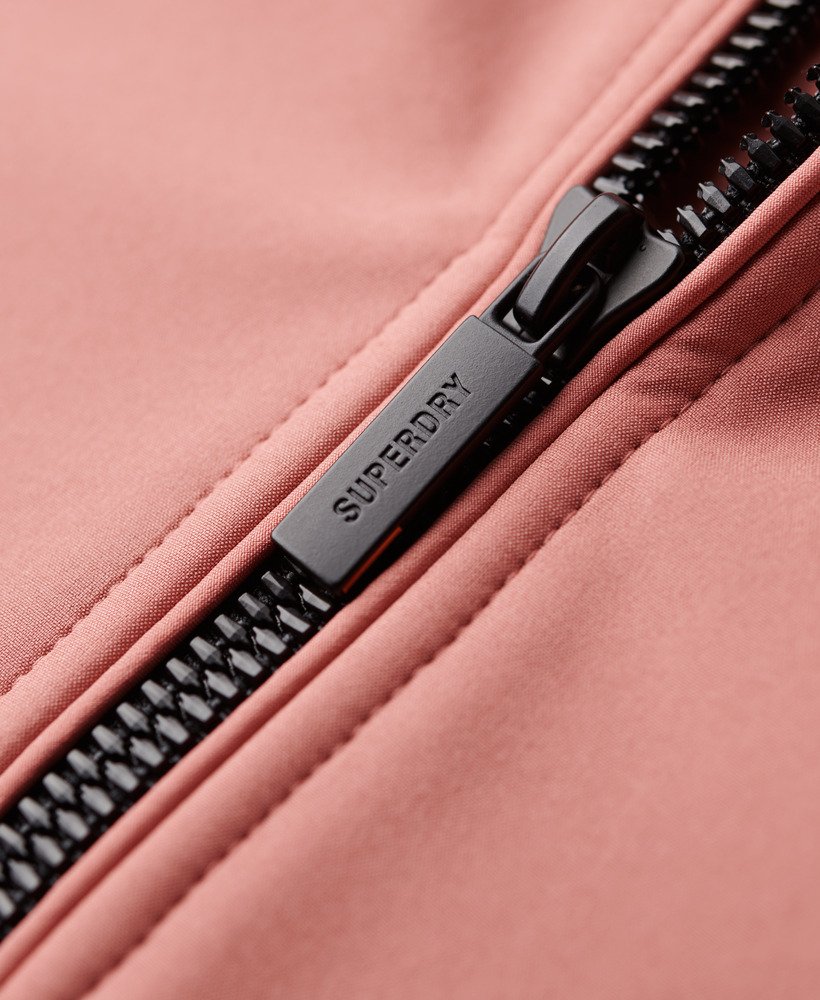 hooded soft shell trekker jacket in withered rose