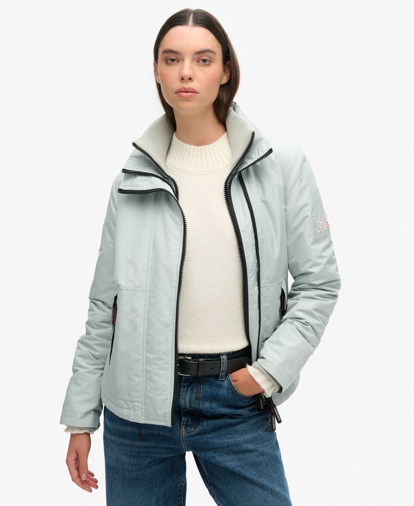 mountain windbreaker jacket in puritan grey