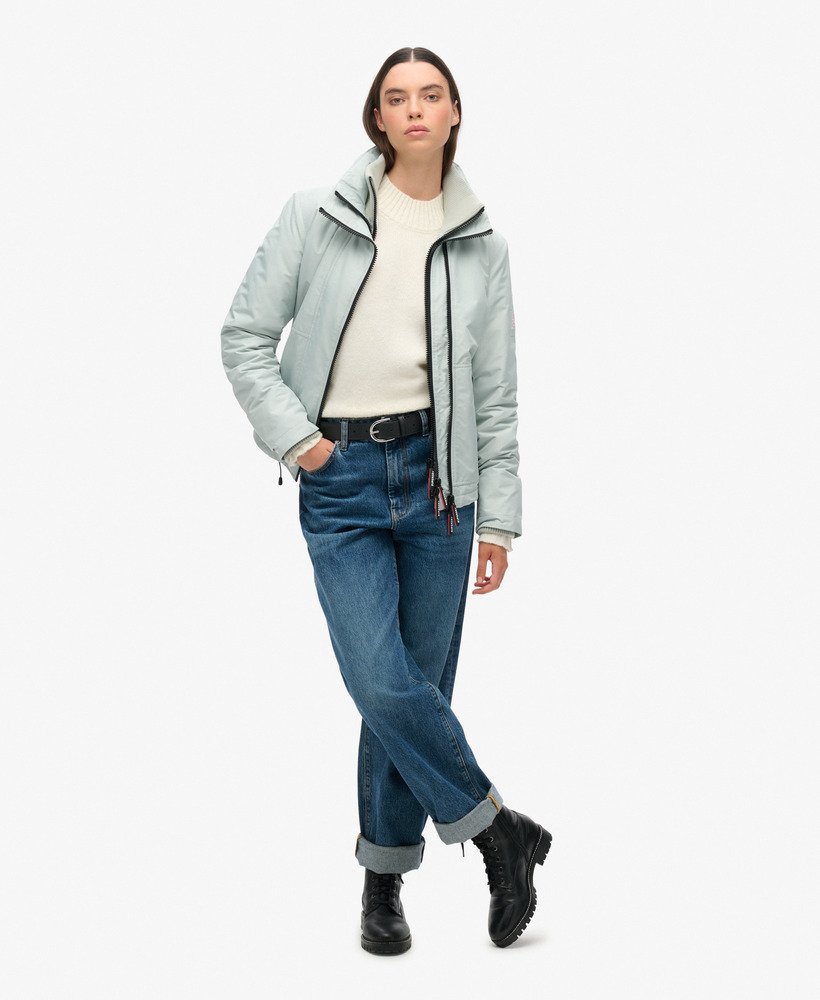 mountain windbreaker jacket in puritan grey