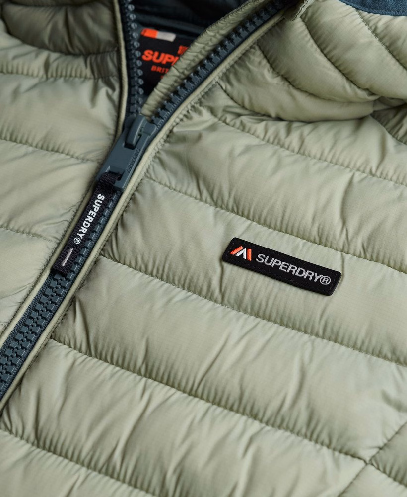 Gewatteerde jas met capuchon van Fuji Lite