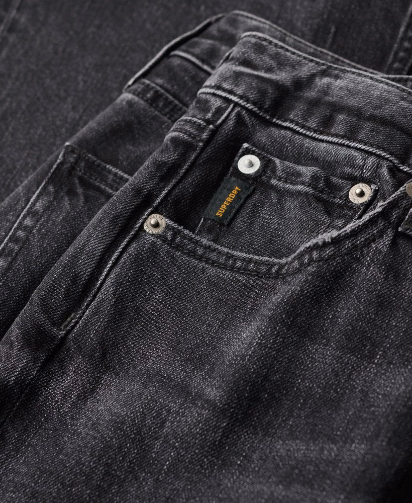 Vintage jeans met middelhoge taille en smalle uitlopende pijpen