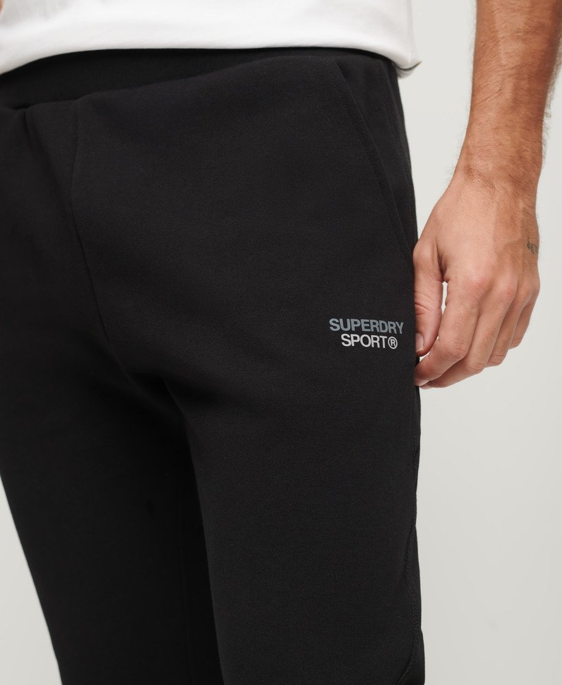 sport tech tapered joggingbroek in zwart
