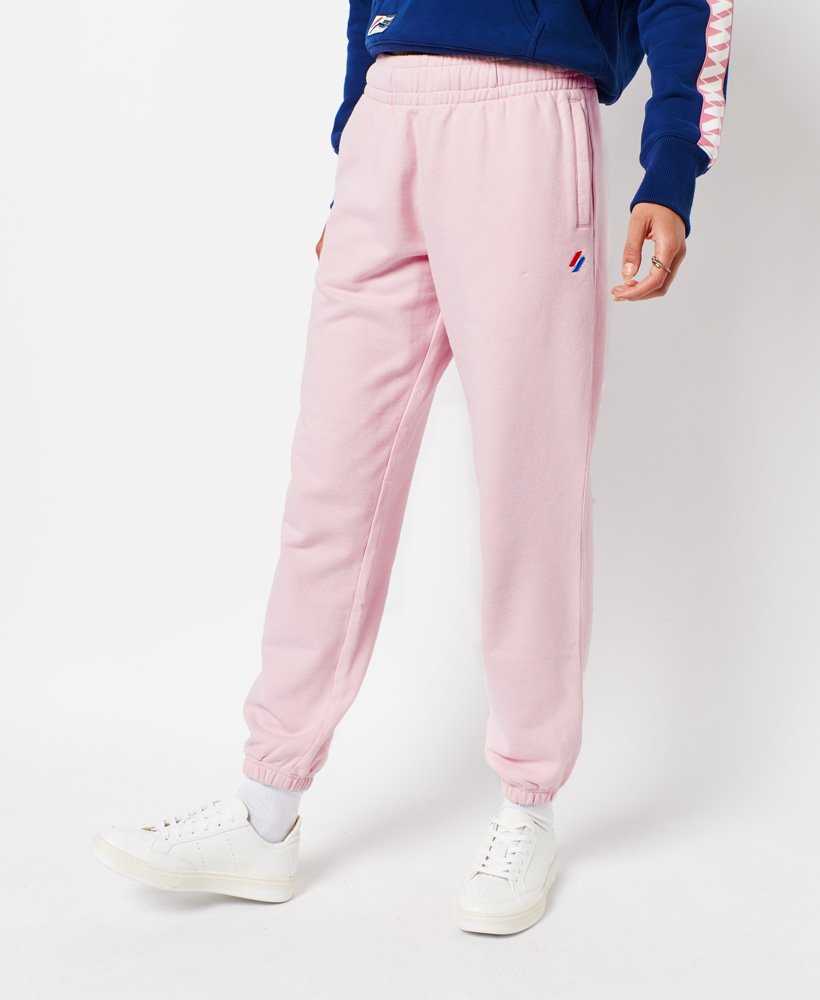code essential joggingbroek van biologisch katoen in roze.