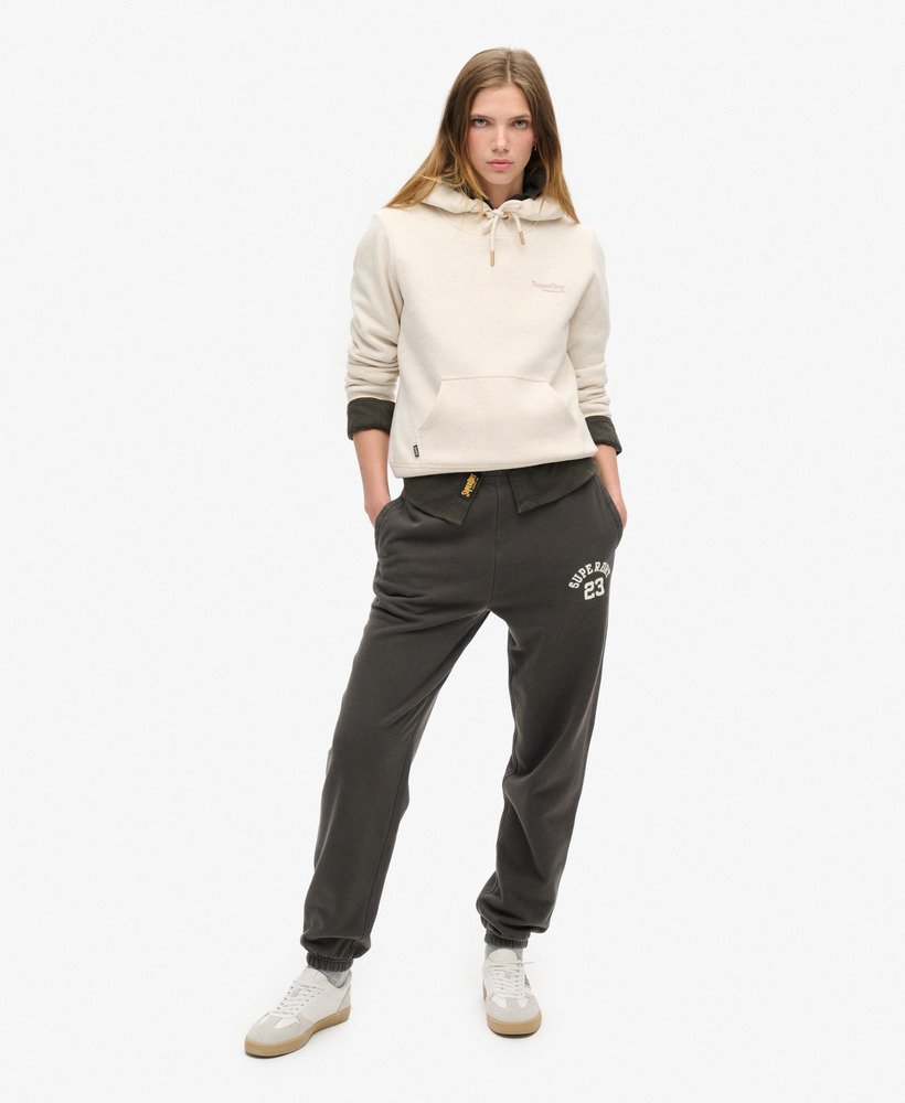 athletic essentials boyfriend jogger in bison black