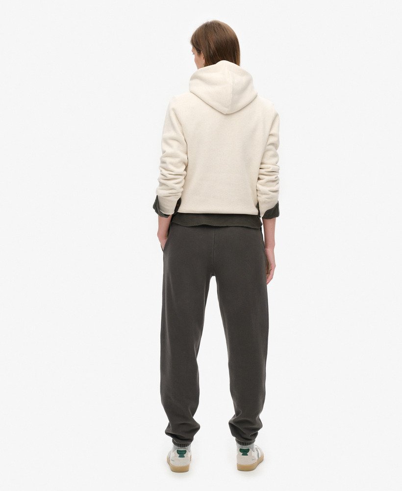 athletic essentials boyfriend jogger in bison black