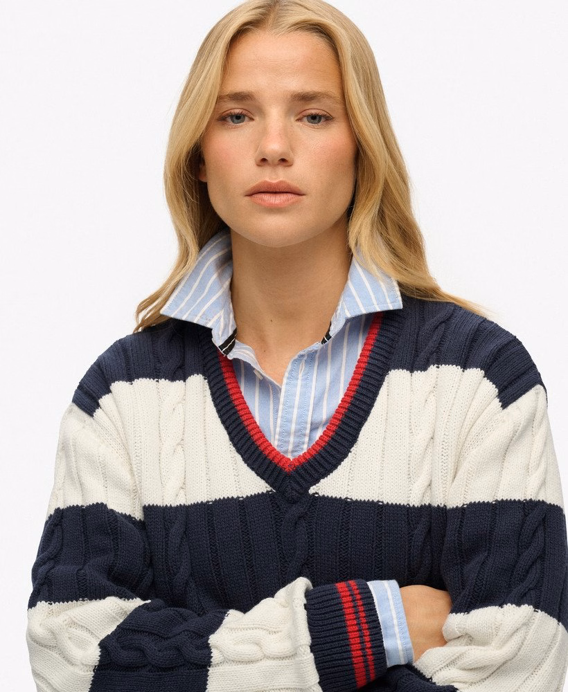 Gestreepte oversized kabeltrui met V-hals