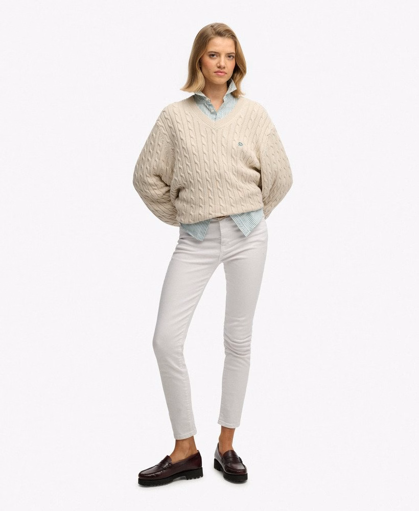 Extra grote V-hals kabeljumper
