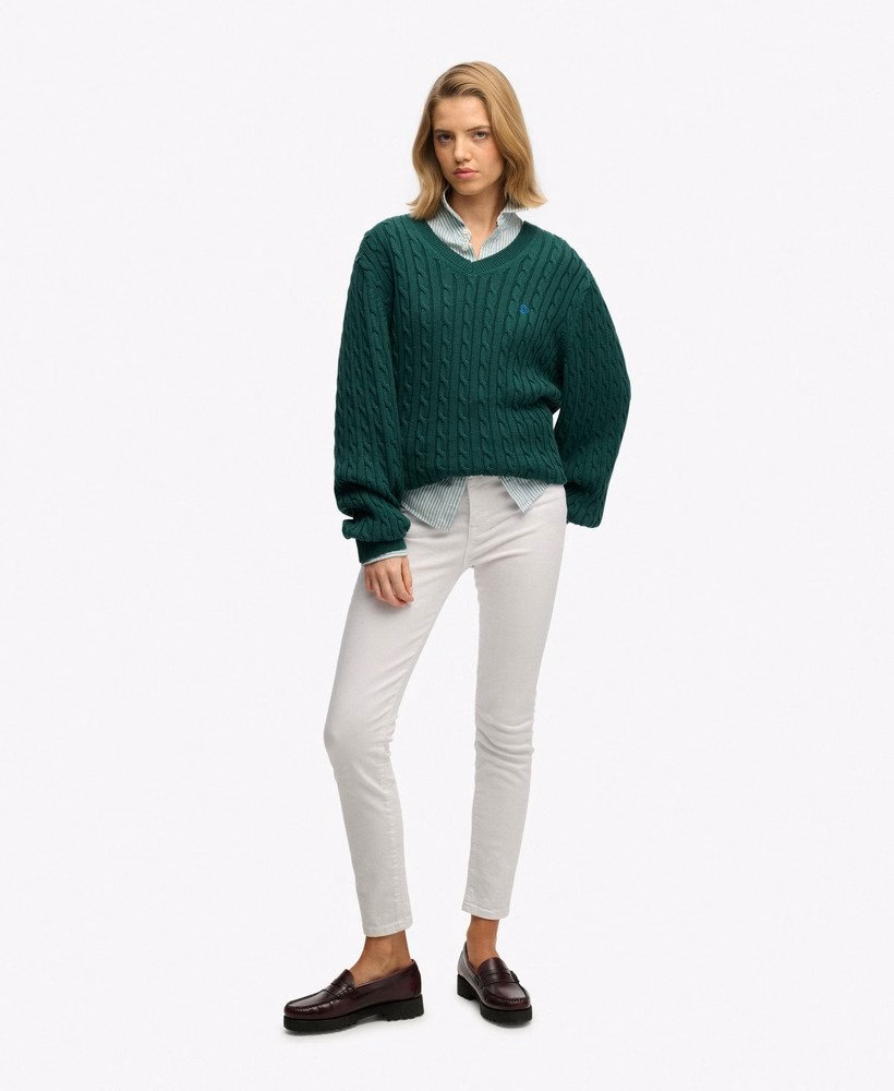 Extra grote V-hals kabeljumper