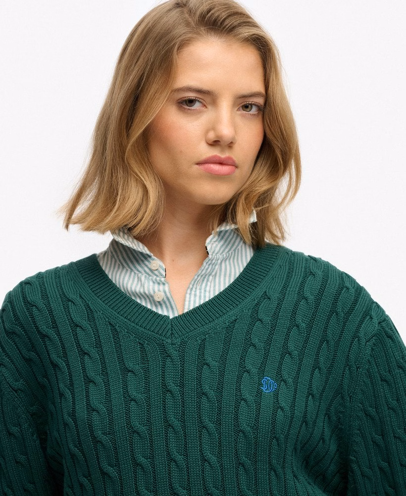 Extra grote V-hals kabeljumper