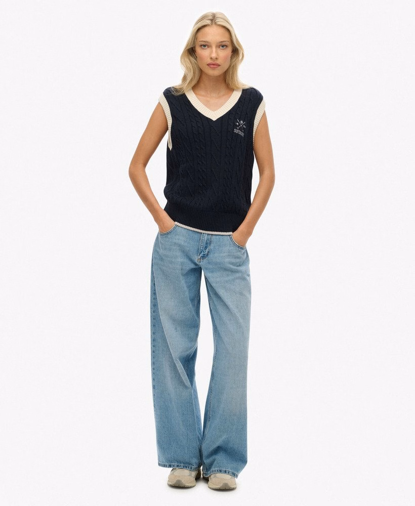 Gebreide tanktop in erfgoedstijl