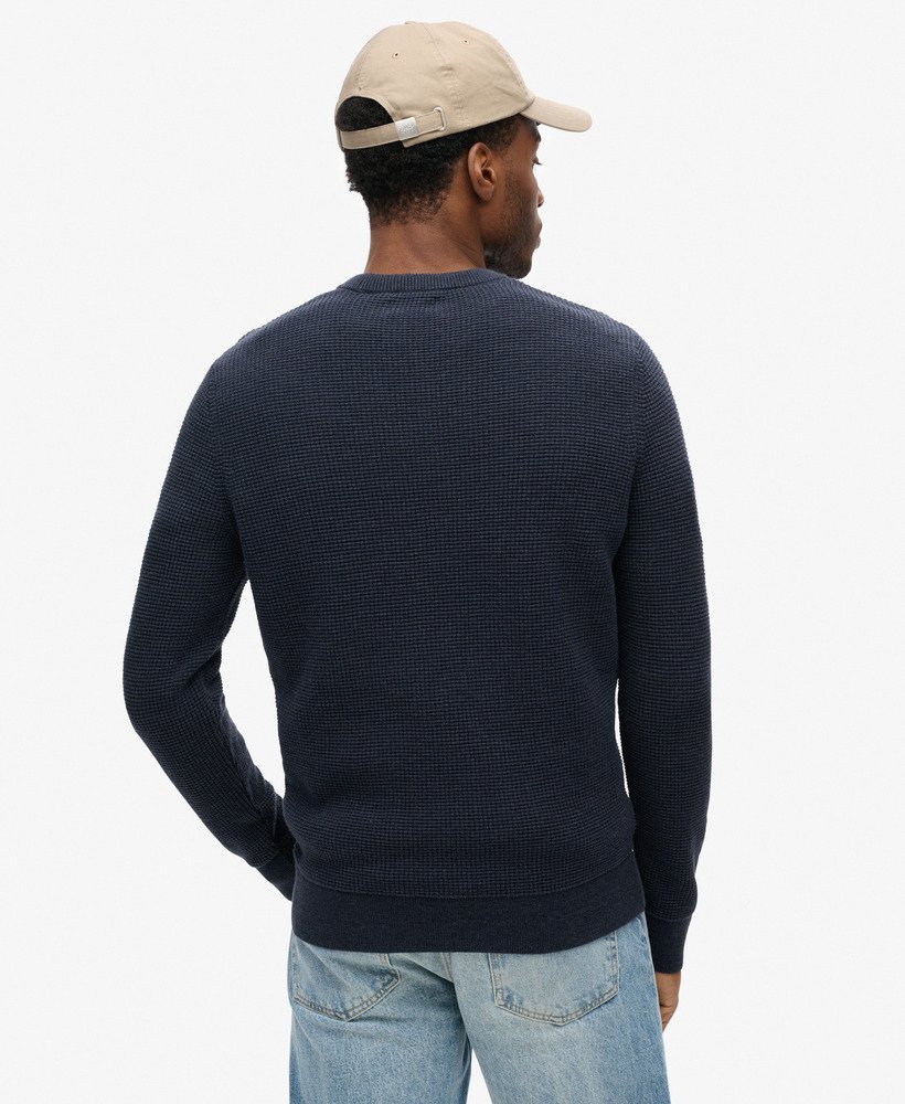 trui met ronde hals en textuur in de kleur eclipse navy heather.