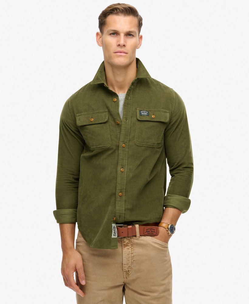 trailsman relaxed fit corduroy overhemd in donker mosgroen