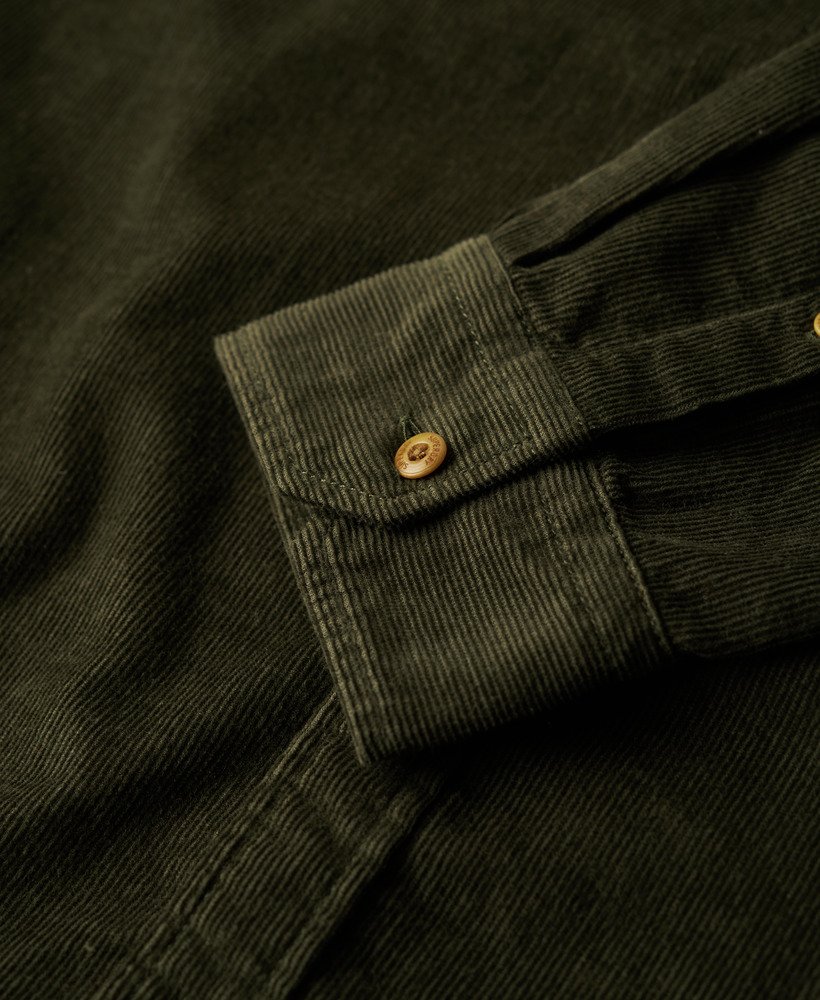 trailsman relaxed fit corduroy overhemd in donker mosgroen