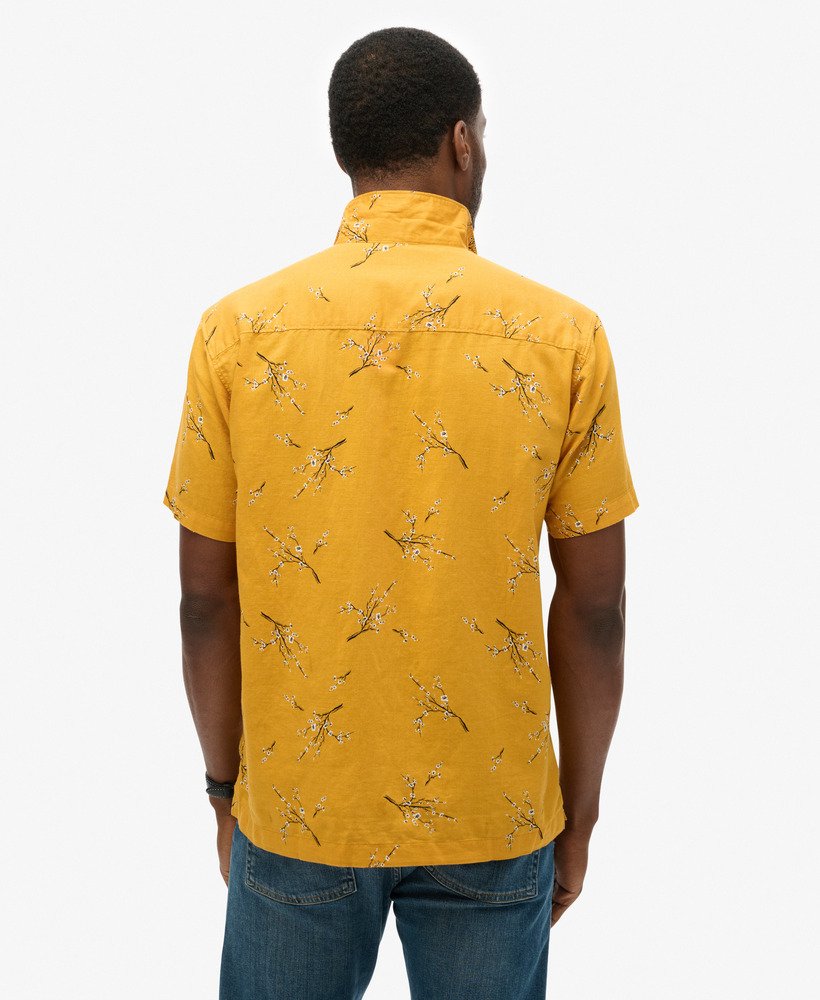 strandshirt met korte mouwen in gouden bloesem.