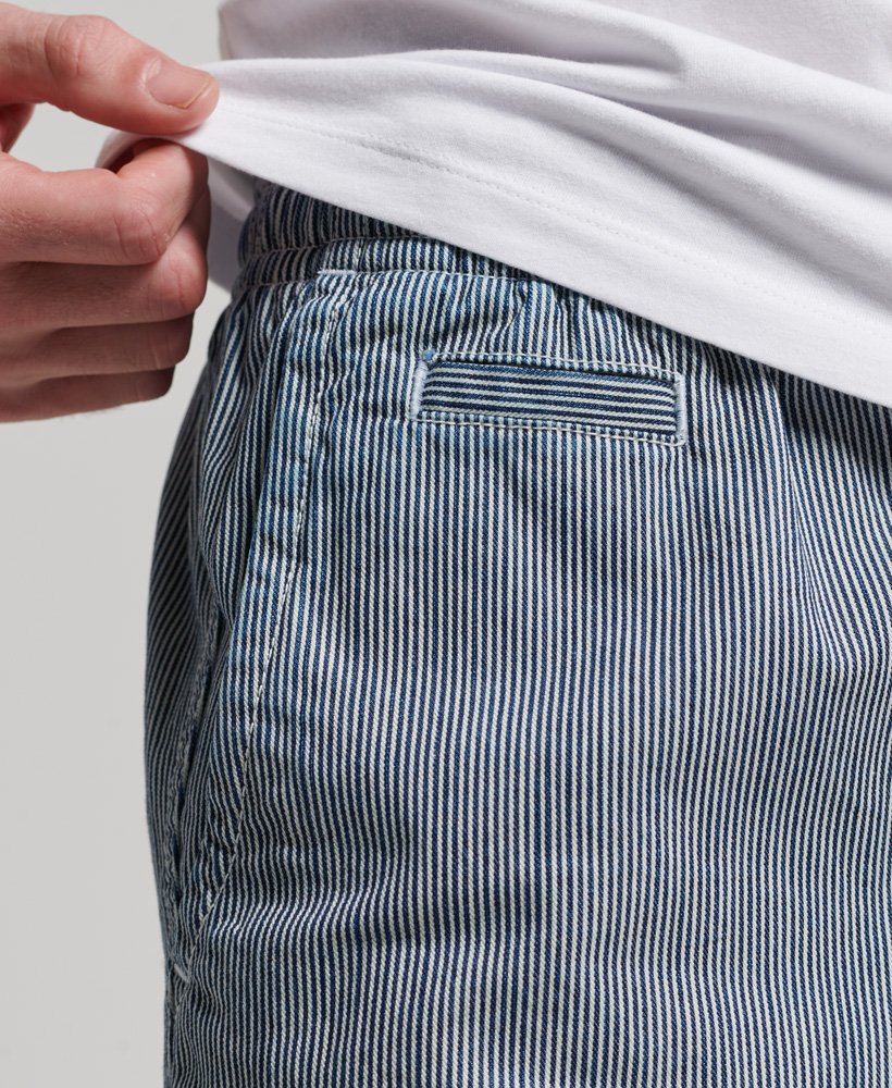 overgeverfde shorts met blauwe strepen