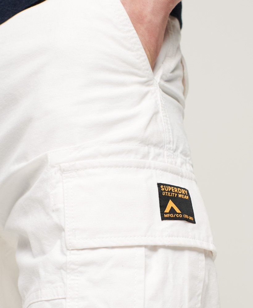 biologische katoenen cargo shorts met een zware afwerking in optic