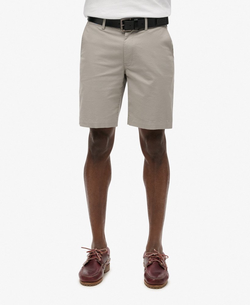 stretch chino shorts in duifgrijs