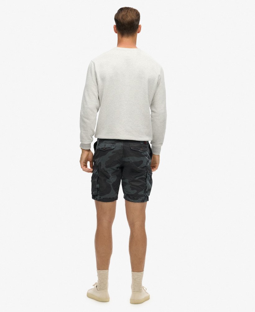 parachute light shorts in telo black camo