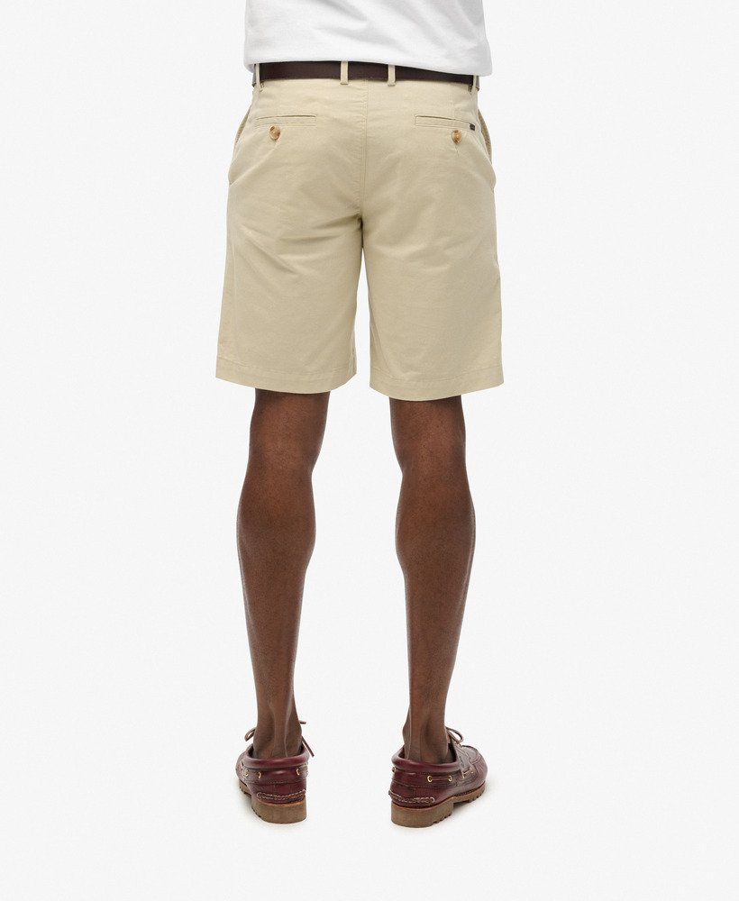 stretch chino shorts in pelikaanbeige