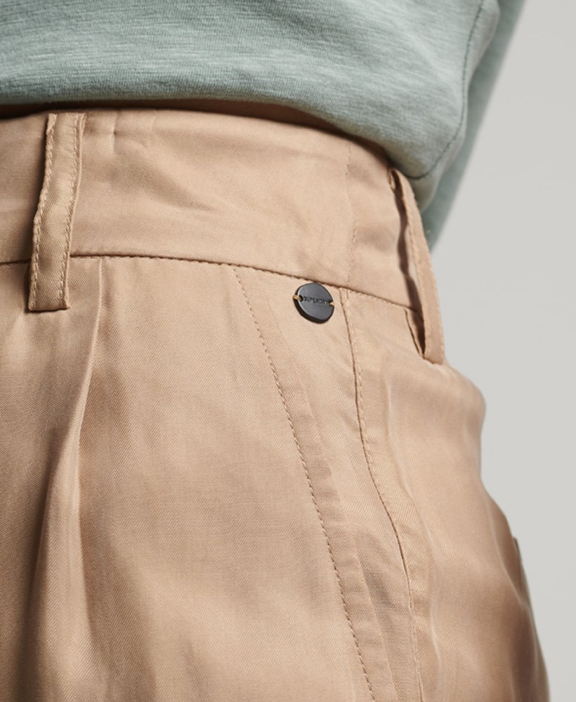 cupro shorts in versteend eikenhout